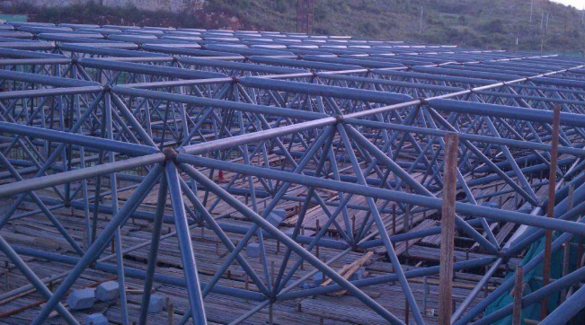 怀柔概述网架加工中对钢材的质量的过细恳求